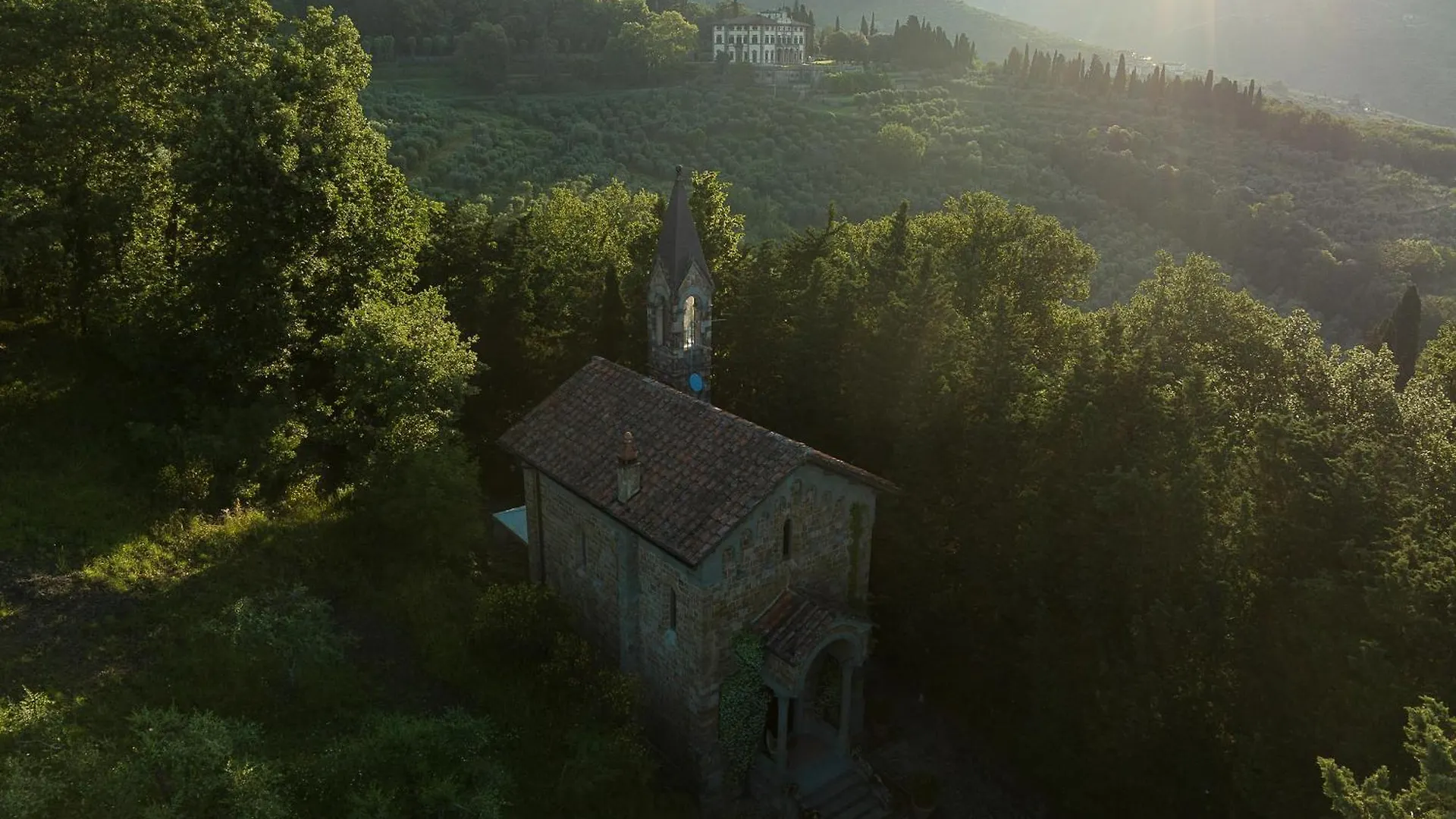 Villa Chiesino Dei Vaioni Pistoya 0*,  Italia